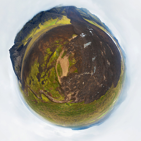 Landslide Hítardalur: 360 degrees panorama made with a camera drone by Paul Oostveen.