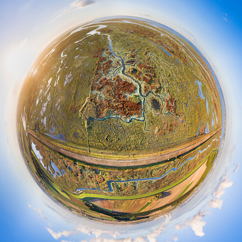 Verdronken land van Saeftinghe in Zeeland: 360 graden panorama gemaakt met een camera drone door Paul Oostveen.