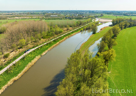 Stock foto's van de rivier de Linge in de Betuwe
