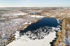 Sneeuw in het Haaksbergerveen, gefotografeerd met een camera drone